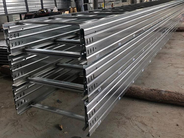 大跨距电缆桥架