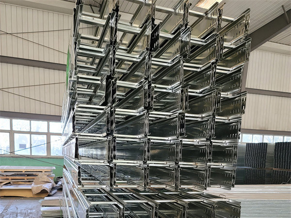 大跨距电缆桥架