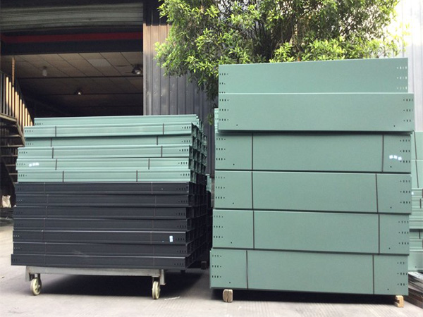 防火喷塑电缆桥架